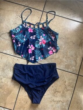 SHEIN bikini swimsuit size large